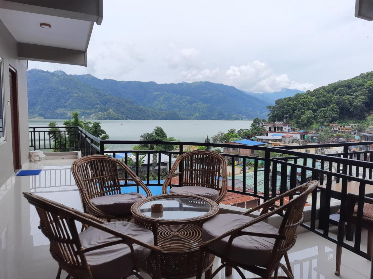 The Eagle Zone Hotel Pokhara Buitenkant foto